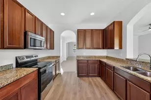 10874 Breaking Rocks Dr, Tampa, FL 33647 - Photo 8