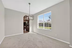 10874 Breaking Rocks Dr, Tampa, FL 33647 - Photo 6