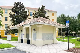 3368 Robert Trent Jones Dr, Orlando, FL 32835 - Photo 32