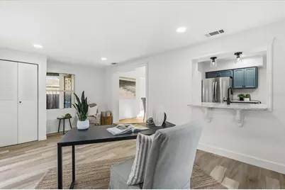 6072 15th Way N, Saint Petersburg, FL 33703 - Photo 4