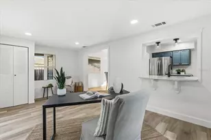 6072 15th Way N, Saint Petersburg, FL 33703 - Photo 4