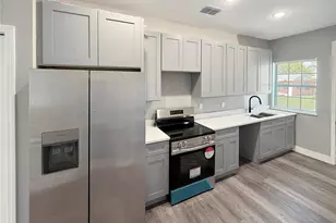 111 B St, Lake Wales, FL 33853 - Photo 8