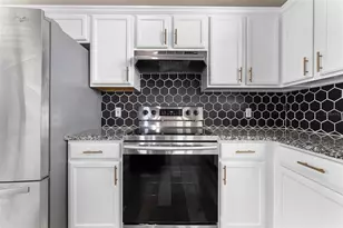 1291 Blackrush Dr, Tarpon Springs, FL 34689 - Photo 18