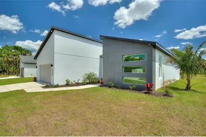 421 NE 19th Terrace, Cape Coral, FL 33909 - Photo 10