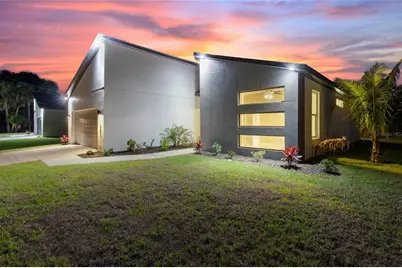 421 NE 19th Terrace, Cape Coral, FL 33909 - Photo 4