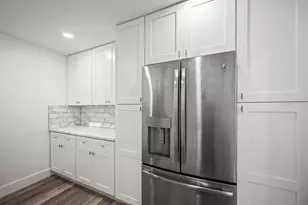 5925 Hilltop Ln W, Lakeland, FL 33809 - Photo 8