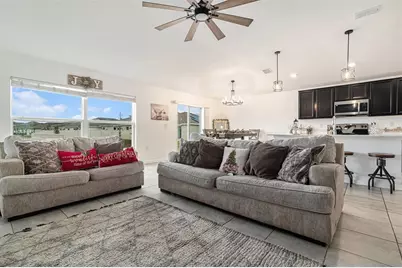 212 Pineywoods Street, Saint Cloud, FL 34772 - Photo 2