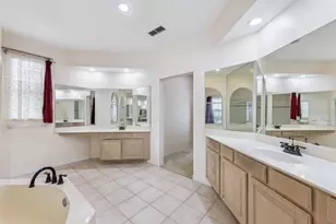 4489 Saddleworth Cir, Orlando, FL 32826 - Photo 22