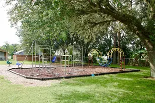 1207 Greenley Ave, Groveland, FL 34736 - Photo 38