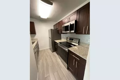 4740 Walden Circle #14, Orlando, FL 32811 - Photo 12