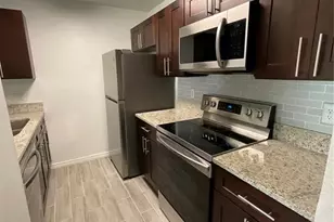 4740 Walden Cir, Orlando, FL 32811 - Photo 12