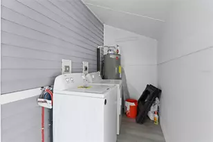 2245 NW 63rd Pl, Ocala, FL 34475 - Photo 32