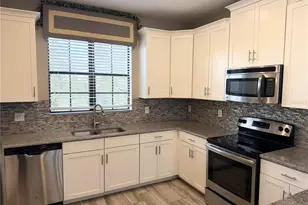 8512 Player Point Dr, Davenport, FL 33896 - Photo 36