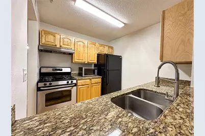 2077 Dixie Belle Drive #2077H, Orlando, FL 32812 - Photo 4