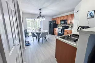 2752 Merrieweather Ln, Kissimmee, FL 34743 - Photo 4