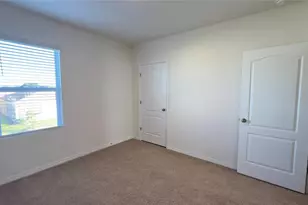 3221 Belize Pl, Haines City, FL 33844 - Photo 2