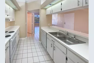 2843 Thaxton Drive #32, Palm Harbor, FL 34684 - Photo 12