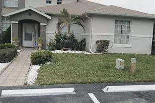 14576 Laguna Beach Cir, Orlando, FL 32824 - Photo 2