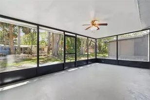 7214 Oakwood Dr, New Port Richey, FL 34652 - Photo 12