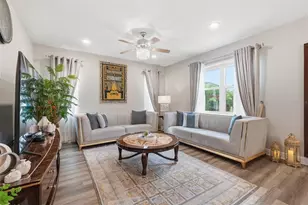 10169 Spring Lake Dr, Clermont, FL 34711 - Photo 6