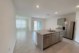 569 Talisi Loop, Saint Cloud, FL 34771 - Photo 4