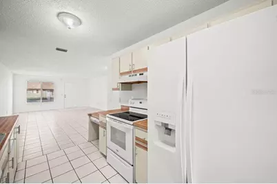 655 E Rosewood Lane, Tavares, FL 32778 - Photo 8