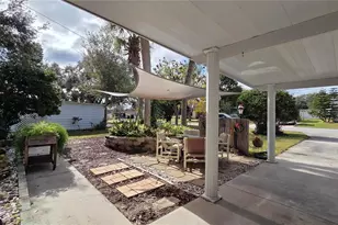 25040 Betton Hill, Leesburg, FL 34748 - Photo 2