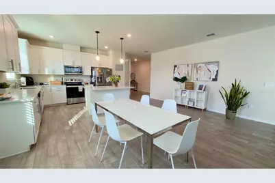 4620 Gliding Wave St, Winter Garden, FL 34787 - Photo 2