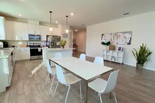 4620 Gliding Wave St, Winter Garden, FL 34787 - Photo 2