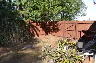 2777 Tropical Lake Dr, Kissimmee, FL 34741 - Photo 16