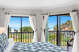 7532 Bayshore Dr, Treasure Island, FL 33706 - Photo 28