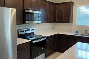 1575 Aspen Ave, Davenport, FL 33837 - Photo 10