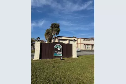 3990 Crayrich Circle #GE, Orlando, FL 32839 - Photo 2