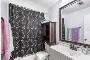 7604 Castle Bay Ct, Orlando, FL 32835 - Photo 10