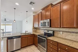 11925 Bianca Ln, Orlando, FL 32827 - Photo 8