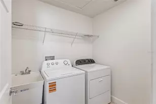 11925 Bianca Ln, Orlando, FL 32827 - Photo 18