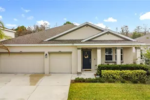 3841 Guernsey Bend, Saint Cloud, FL 34772 - Photo 2