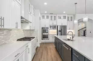 10819 Savona Way, Orlando, FL 32827 - Photo 8