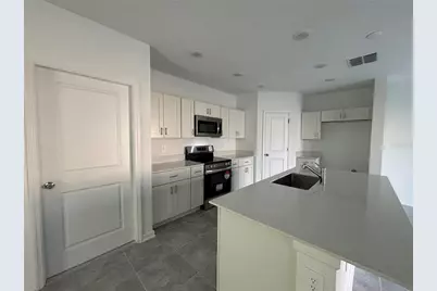 1338 Deepwater Circle, Eagle Lake, FL 33839 - Photo 4