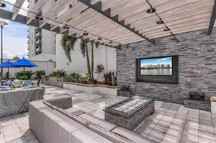 415 E Pine St, Orlando, FL 32801 - Photo 20