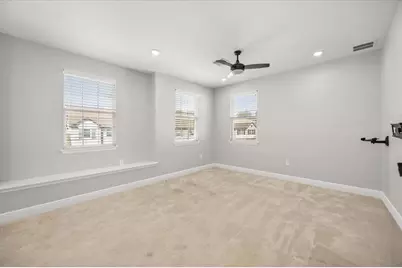 2135 Standing Rock Circle, Oakland, FL 34787 - Photo 26