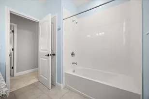 2135 Standing Rock Cir, Oakland, FL 34787 - Photo 22