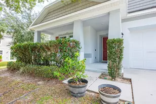 124 Maravilla Way, Groveland, FL 34736 - Photo 2