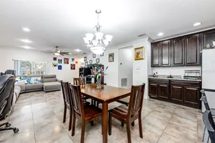 124 Maravilla Way, Groveland, FL 34736 - Photo 10