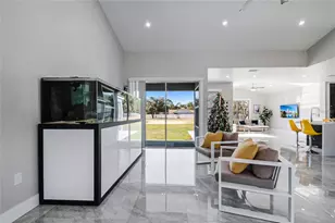 2502 Lake Front Dr, Lake Wales, FL 33898 - Photo 12