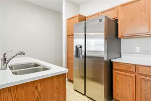 532 Bassett Dr, Kissimmee, FL 34758 - Photo 8