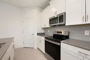 3135 Camden Wy, Davenport, FL 33837 - Photo 8