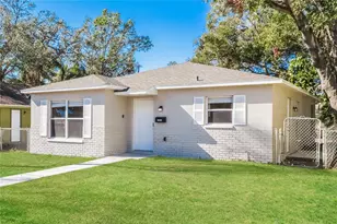 2045 14th St S, Saint Petersburg, FL 33705 - Photo 2