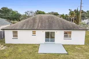 860 S Grove St, Eustis, FL 32726 - Photo 8