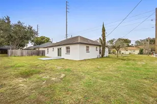 860 S Grove St, Eustis, FL 32726 - Photo 6